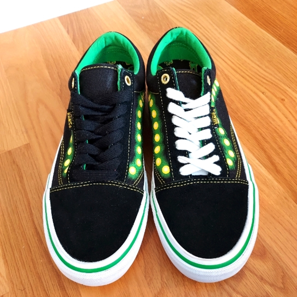 Brand New, Vans Old Skool Pro Shake Junt Shoes Men's Size 8